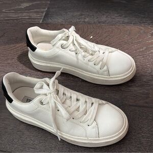 Steve Madden White and Black Sneakers